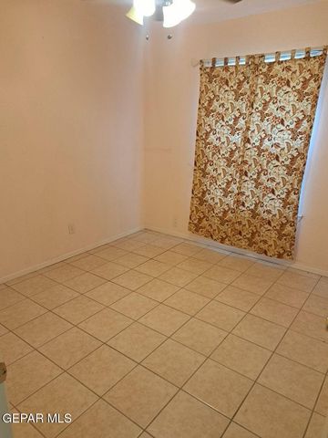 11077 GOLDEN POND Drive, El Paso, TX 79934