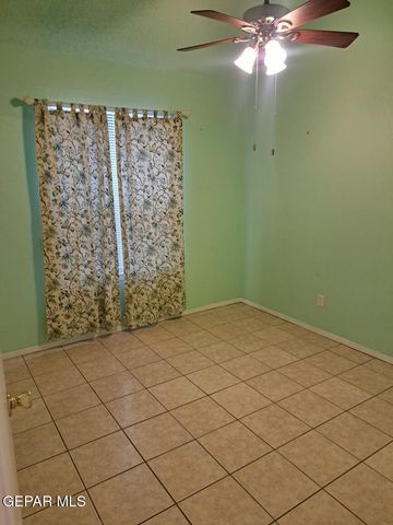 11077 GOLDEN POND Drive, El Paso, TX 79934