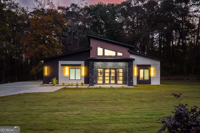 670 Loganville Highway, Winder, GA 30680