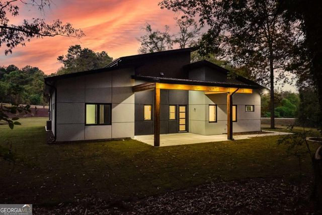 670 Loganville Highway, Winder, GA 30680