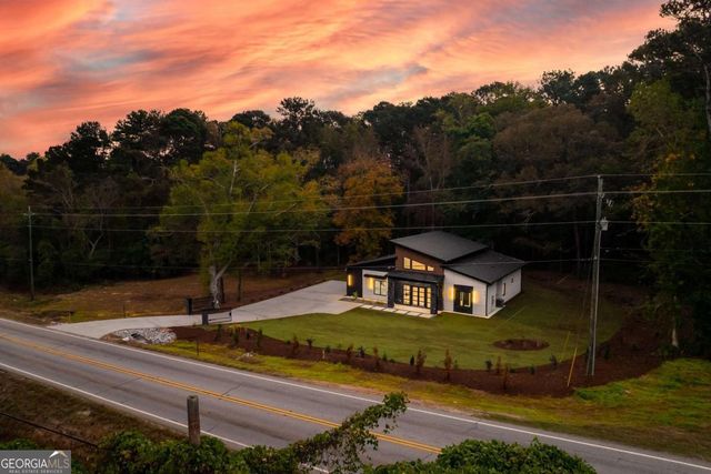 670 Loganville Highway, Winder, GA 30680