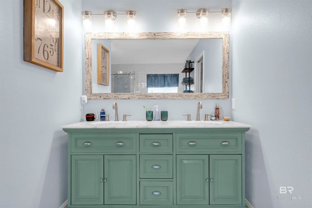 10180 Lyttleton Loop, Lillian, AL 36549