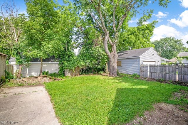 640 Seiberling Street, Akron, OH 44306