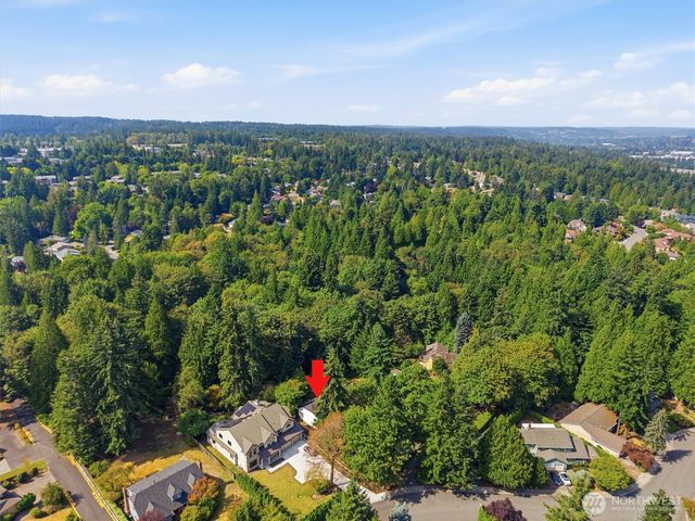 4617 162nd Avenue NE, Redmond, WA 98052