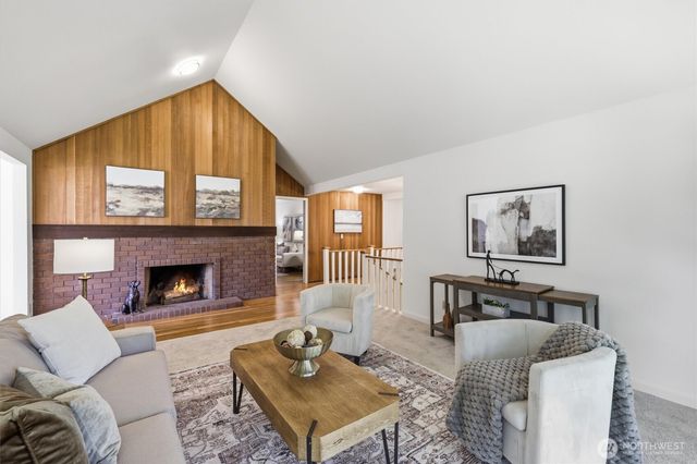 4617 162nd Avenue NE, Redmond, WA 98052