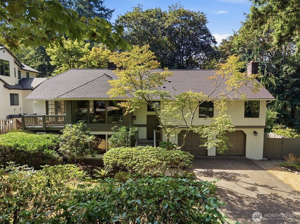 4617 162nd Avenue NE, Redmond, WA 98052