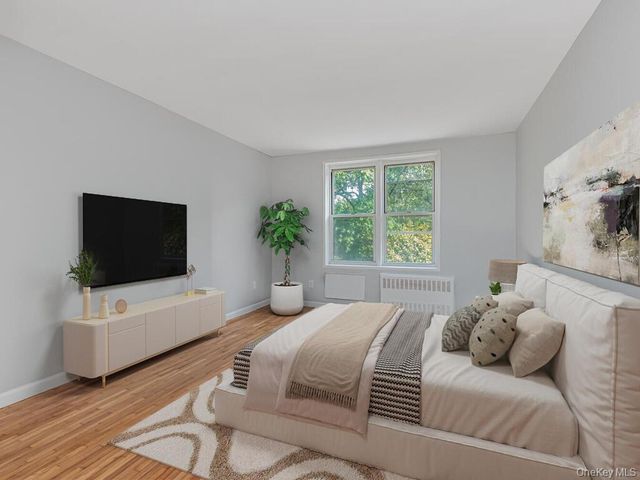 6535 Broadway 3F, Bronx, NY 10471