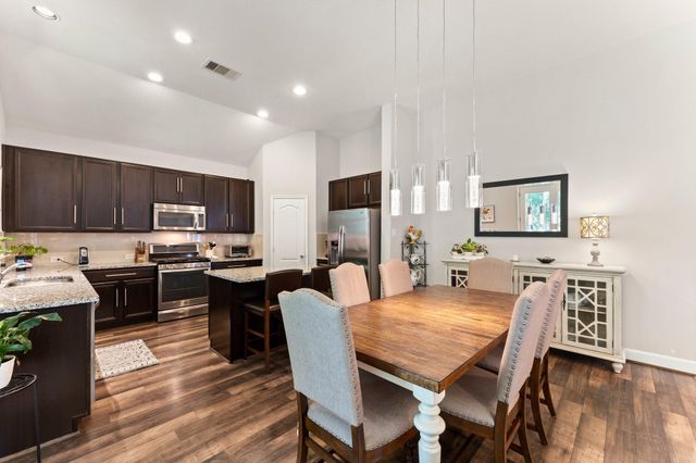 1918 Elkington Circle, Conroe, TX 77304