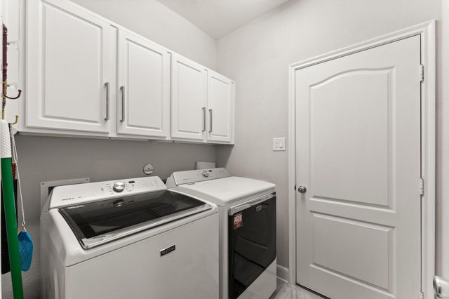 1918 Elkington Circle, Conroe, TX 77304