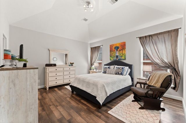 1918 Elkington Circle, Conroe, TX 77304