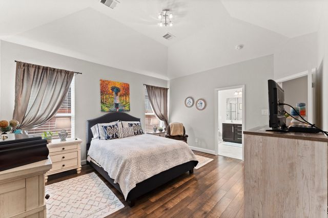 1918 Elkington Circle, Conroe, TX 77304