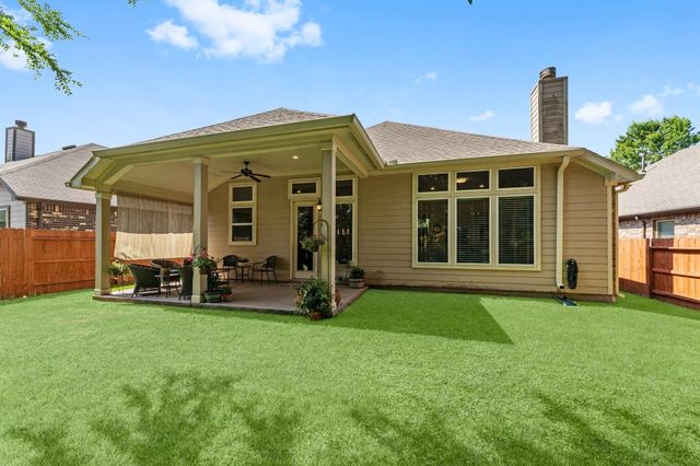 1918 Elkington Circle, Conroe, TX 77304