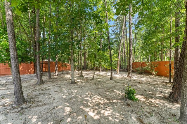 1918 Elkington Circle, Conroe, TX 77304