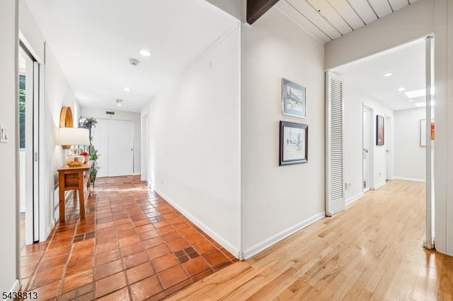 21 Sheffield Ter, West Orange Twp., NJ 07052