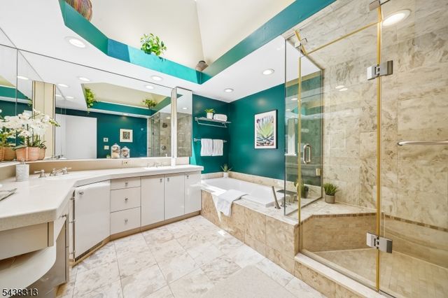 21 Sheffield Ter, West Orange Twp., NJ 07052