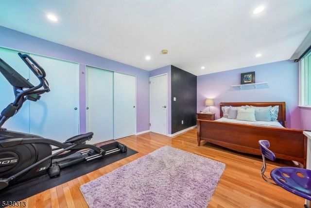 21 Sheffield Ter, West Orange Twp., NJ 07052