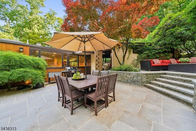 21 Sheffield Ter, West Orange Twp., NJ 07052