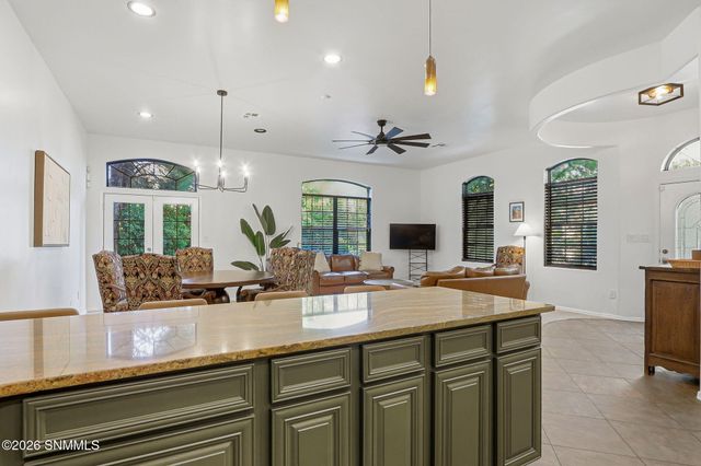4308 Capistrano Avenue, Las Cruces, NM 88011