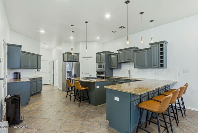 4308 Capistrano Avenue, Las Cruces, NM 88011