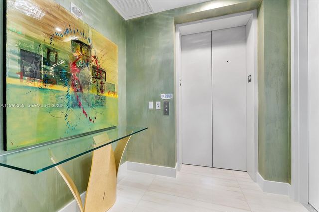 3 Water Club Way 1401, North Palm Beach, FL 33408