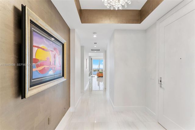 3 Water Club Way 1401, North Palm Beach, FL 33408