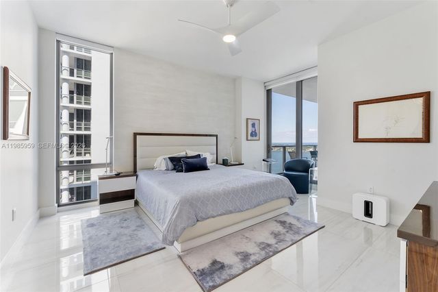3 Water Club Way 1401, North Palm Beach, FL 33408
