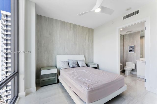 3 Water Club Way 1401, North Palm Beach, FL 33408