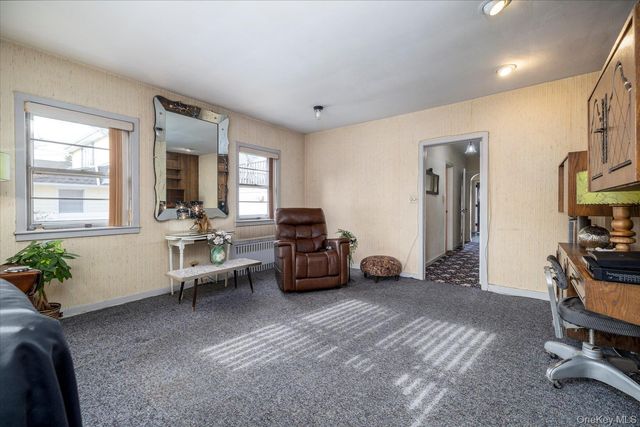 360 Raymond Street, Rockville Centre, NY 11570