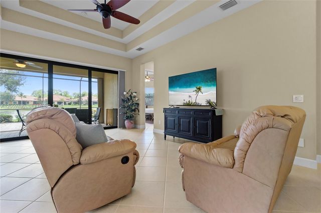 9292 ISLA BELLA CIR, Bonita Springs, FL 34135