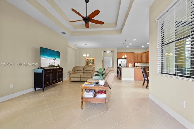 9292 ISLA BELLA CIR, Bonita Springs, FL 34135