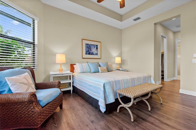9292 ISLA BELLA CIR, Bonita Springs, FL 34135