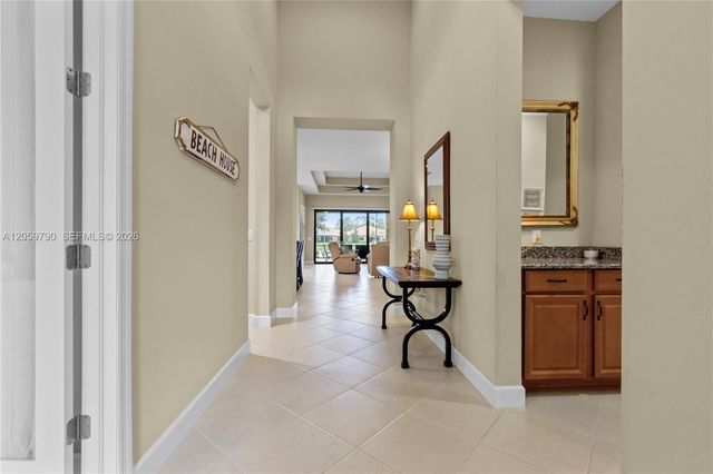 9292 ISLA BELLA CIR, Bonita Springs, FL 34135