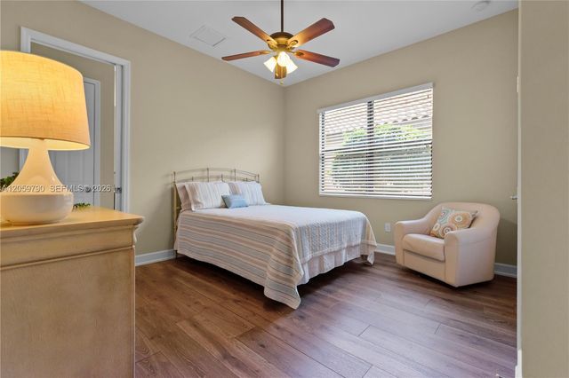 9292 ISLA BELLA CIR, Bonita Springs, FL 34135