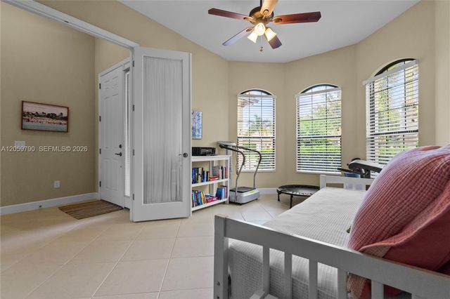 9292 ISLA BELLA CIR, Bonita Springs, FL 34135