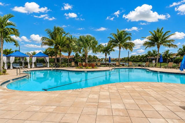 9292 ISLA BELLA CIR, Bonita Springs, FL 34135