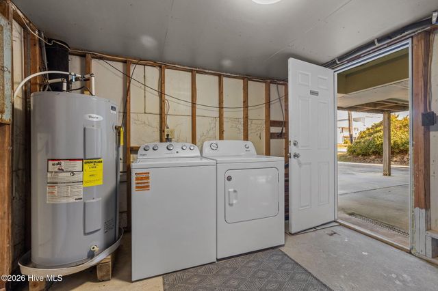 2307 Ocean Drive, Emerald Isle, NC 28594