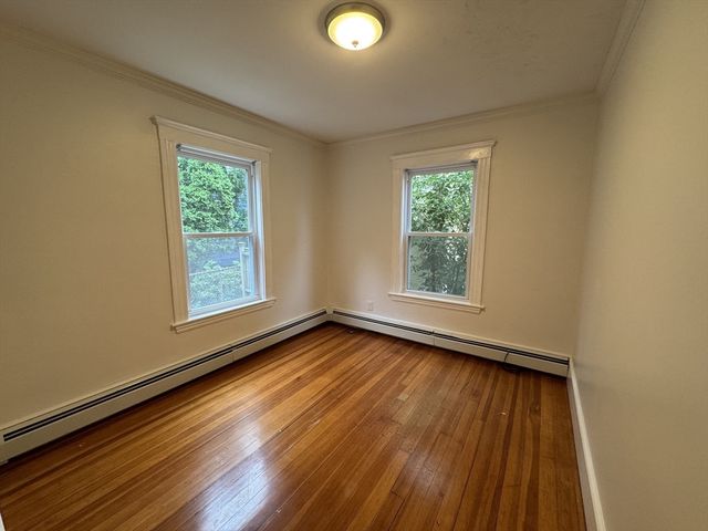 8 Glendale St 1R, Salem, MA 01970