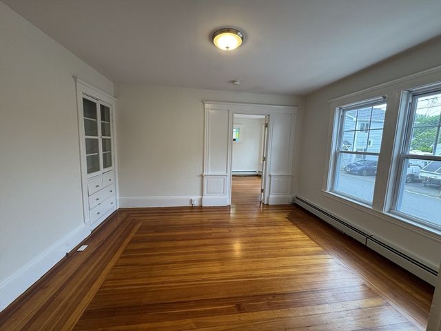 8 Glendale St 1R, Salem, MA 01970