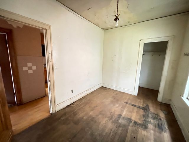 5626 S Maplewood Avenue, Chicago, IL 60629