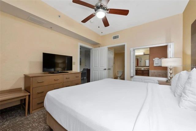 12527 FLORIDAYS RESORT DRIVE E-103, Orlando, FL 32821