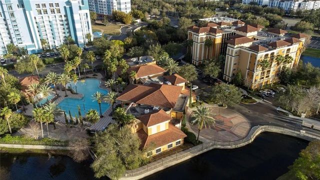 12527 FLORIDAYS RESORT DRIVE E-103, Orlando, FL 32821