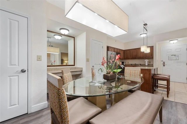 12527 FLORIDAYS RESORT DRIVE E-103, Orlando, FL 32821