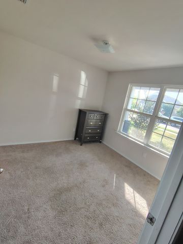 107 Spring Creek Lane, Terrell, TX 75160
