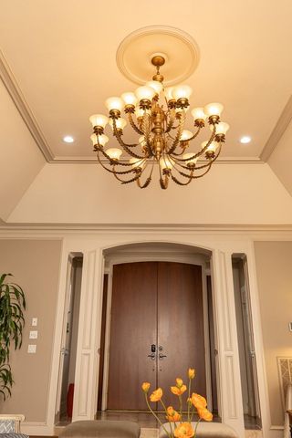 9682 Longmont Drive, Houston, TX 77063