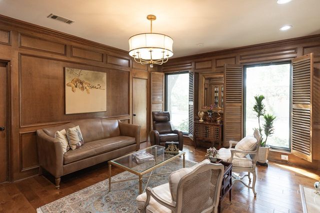 9682 Longmont Drive, Houston, TX 77063