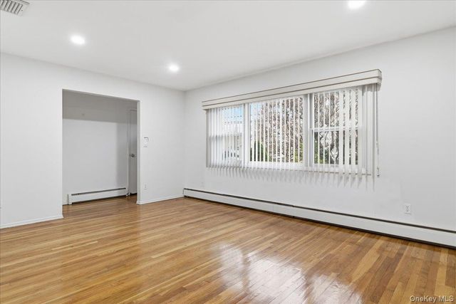 41 Meade Avenue, Bethpage, NY 11714