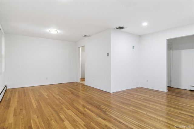 41 Meade Avenue, Bethpage, NY 11714