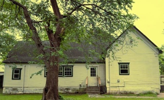 215 Heath Street, Cleburne, TX 76031