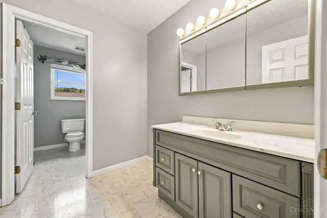 4470 Tylers Terrace, West Chester, OH 45069