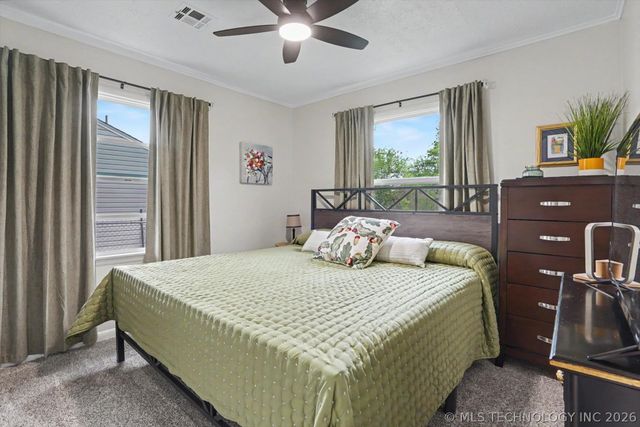 106 W 7th Street, Owasso, OK 74055